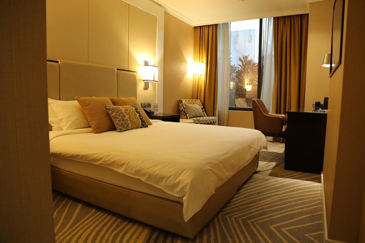 Ambassador Transit Hotel - Terminal 2 Singapore Exterior photo
