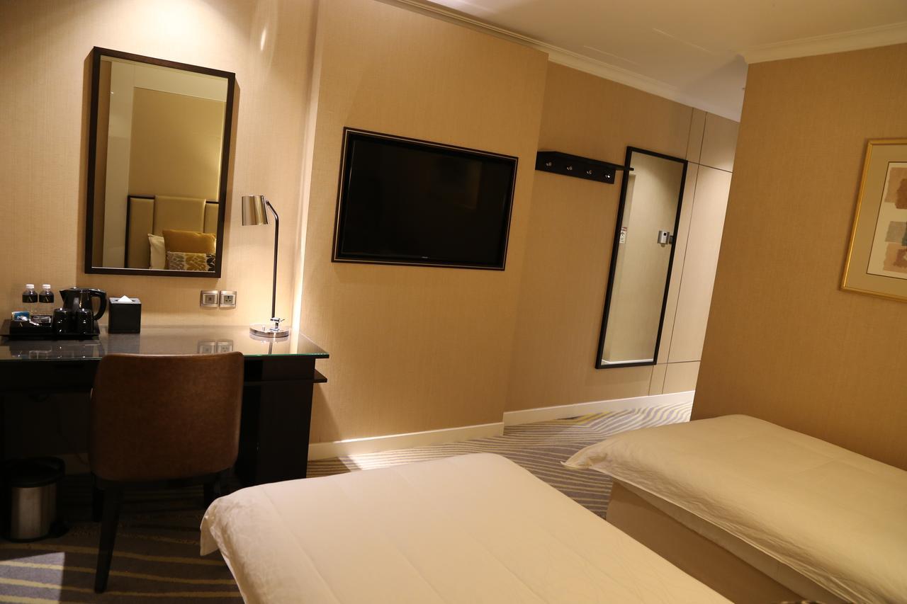Ambassador Transit Hotel - Terminal 2 Singapore Exterior photo