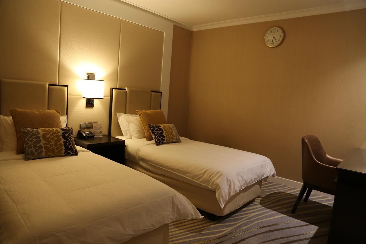 Ambassador Transit Hotel - Terminal 2 Singapore Exterior photo